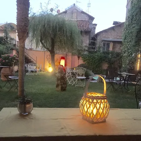 Lori's